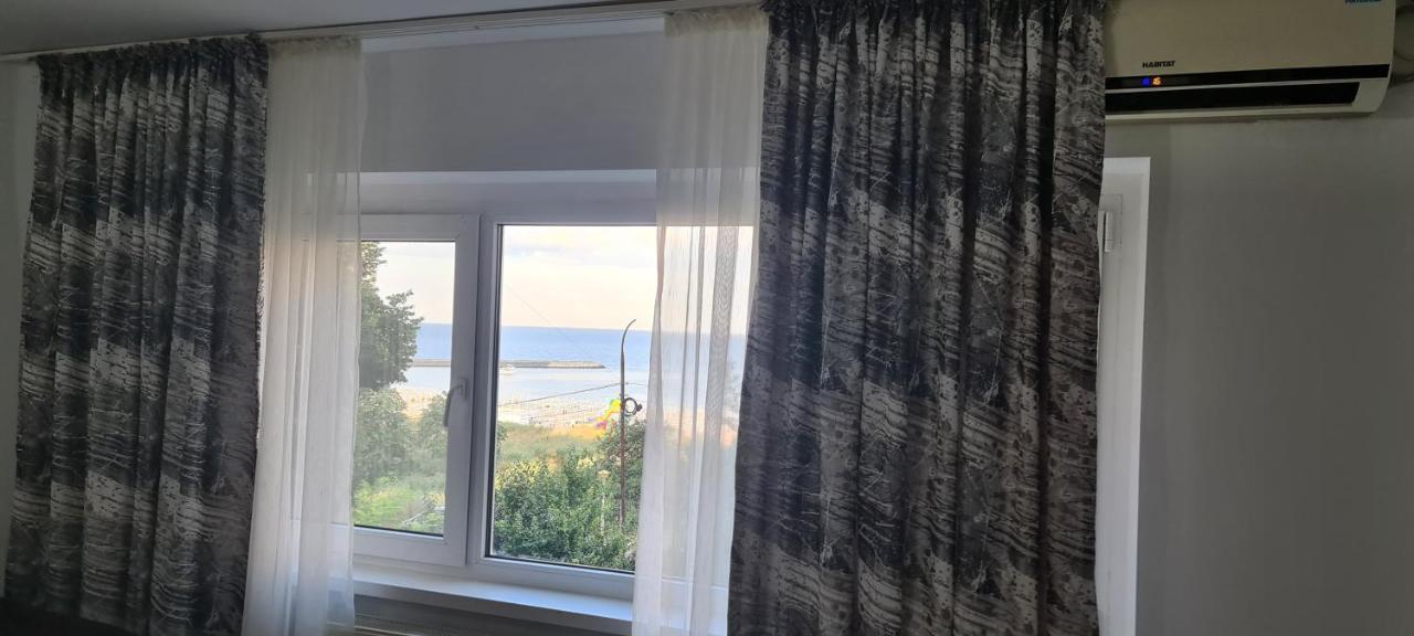 Lumiss Suite - Zoom Beach Constanţa Exteriör bild